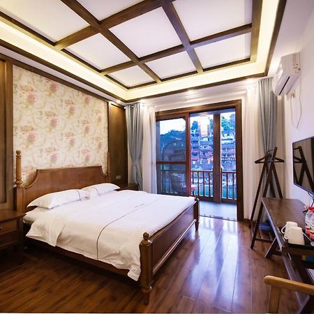 Fenghuang Slowly Time Inn Esterno foto